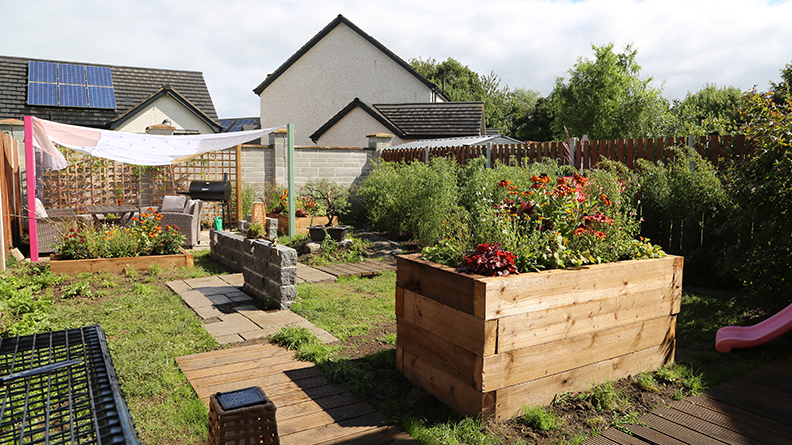 Slider right Image 0